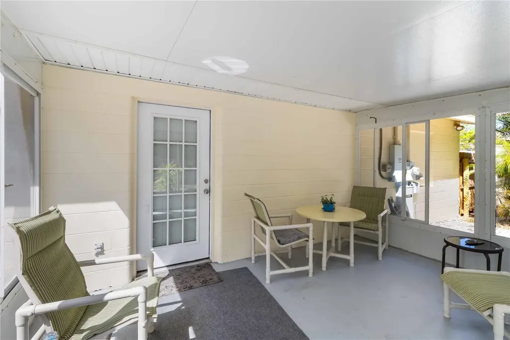 5281 57th Street N Kenneth City FL 33709