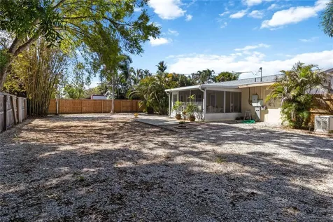 5281 57th Street N Kenneth City FL 33709