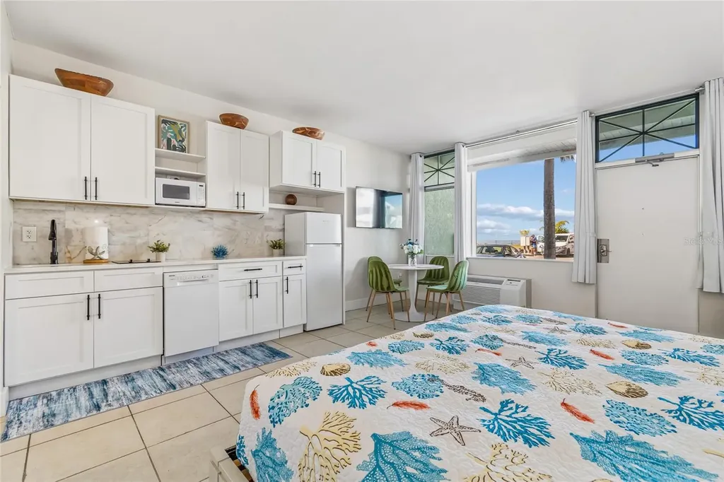 611 Destiny Drive Ruskin FL 33570