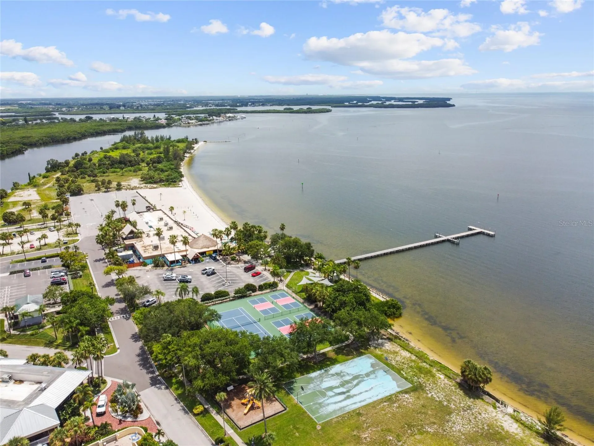 611 Destiny Drive Ruskin FL 33570