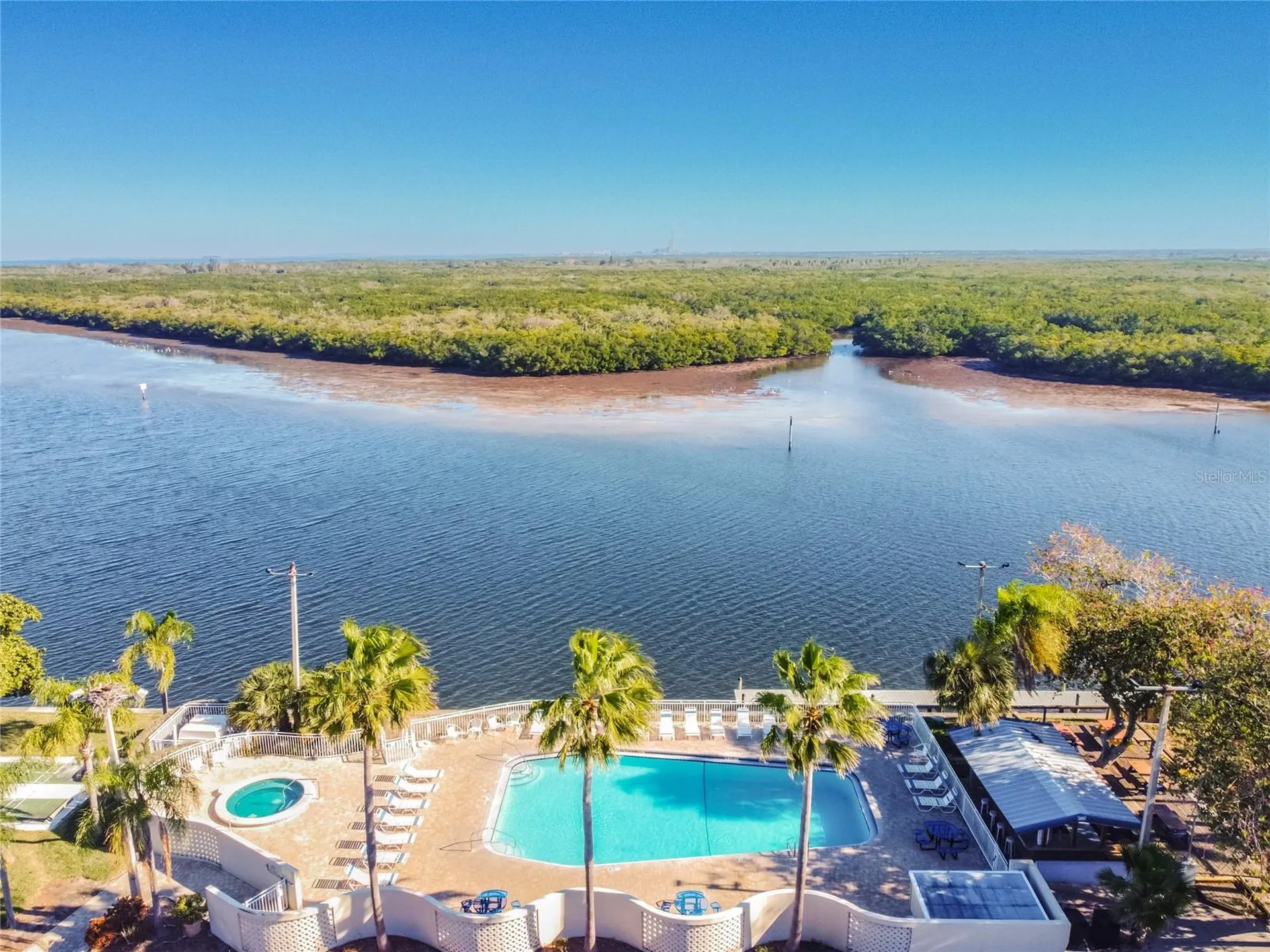 611 Destiny Drive Ruskin FL 33570