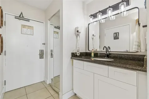 611 Destiny Drive Ruskin FL 33570