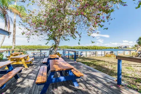 611 Destiny Drive Ruskin FL 33570