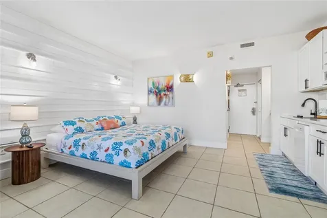 611 Destiny Drive Ruskin FL 33570