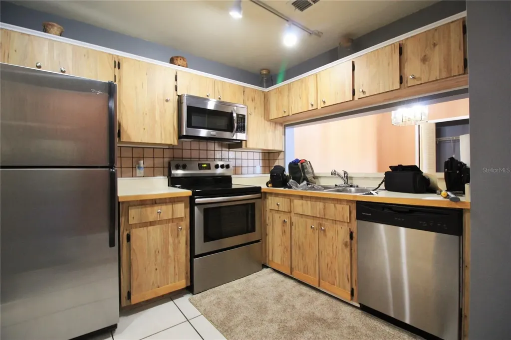 5208 Via Hacienda Circle Orlando FL 32839