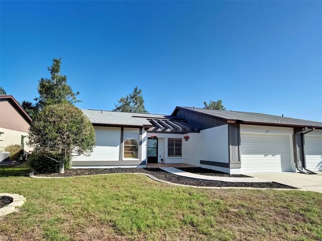 631 Foxwood Boulevard Englewood FL 34223