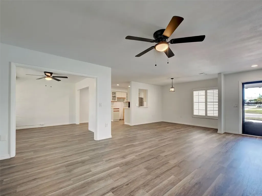 631 Foxwood Boulevard Englewood FL 34223