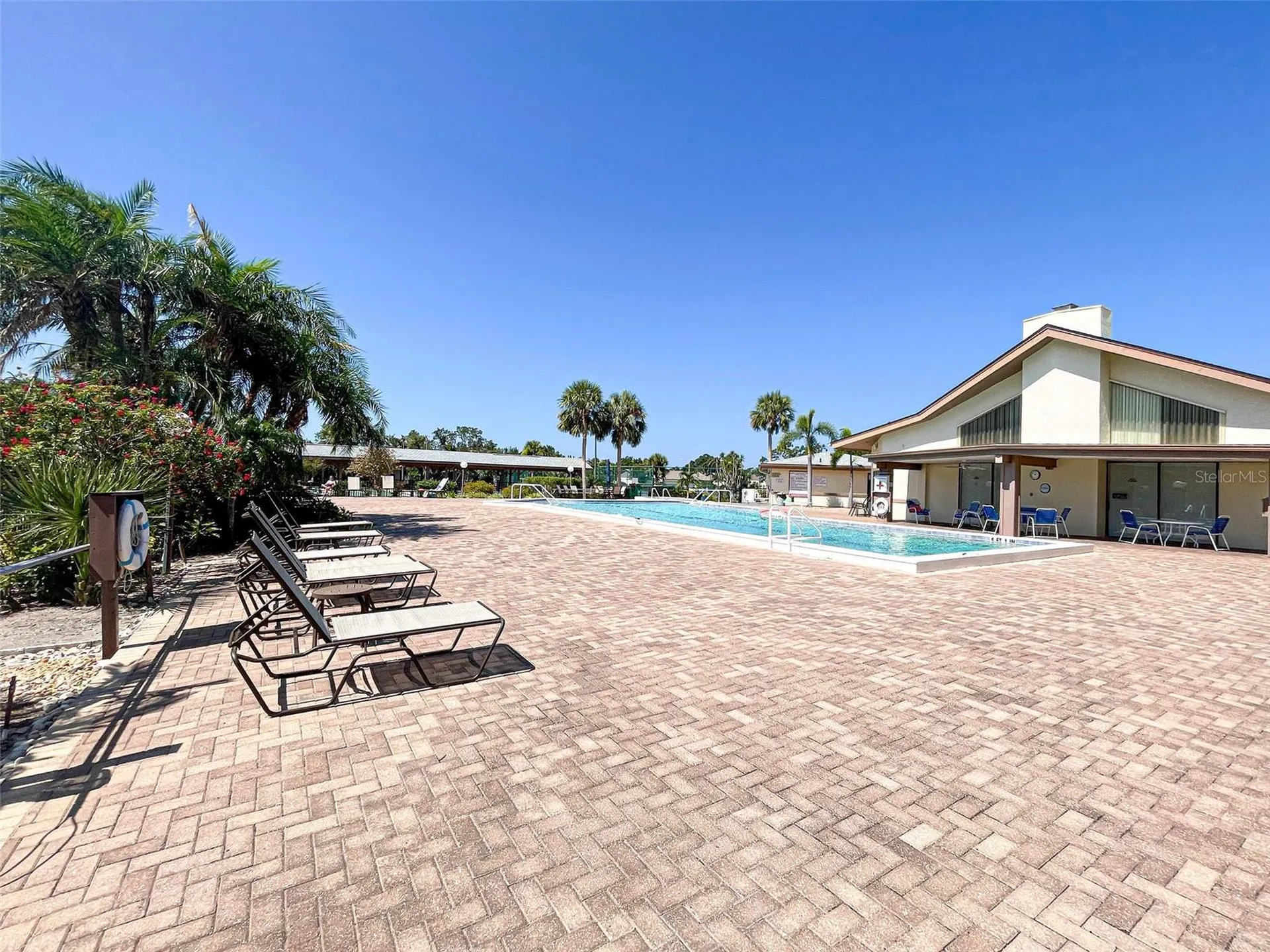 631 Foxwood Boulevard Englewood FL 34223