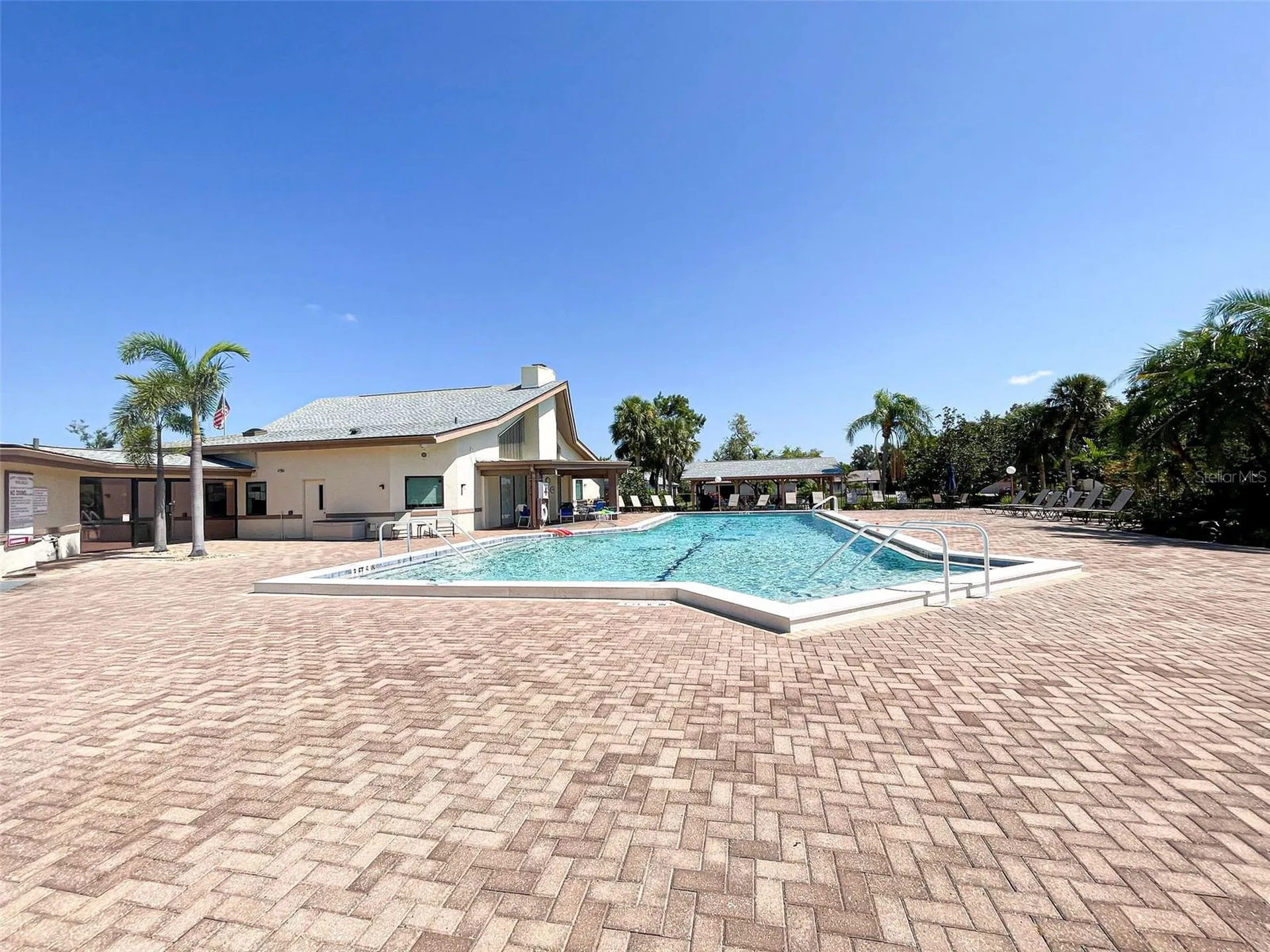 631 Foxwood Boulevard Englewood FL 34223