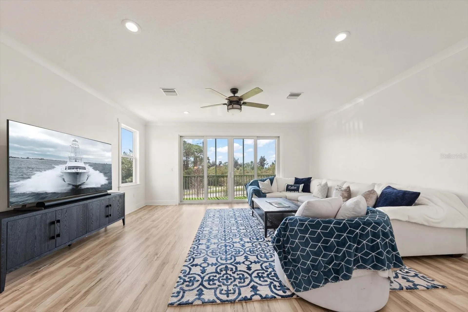1297 Savona Drive NE St Petersburg FL 33702