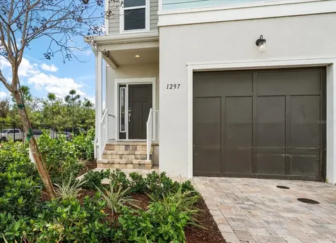 1297 Savona Drive NE St Petersburg FL 33702