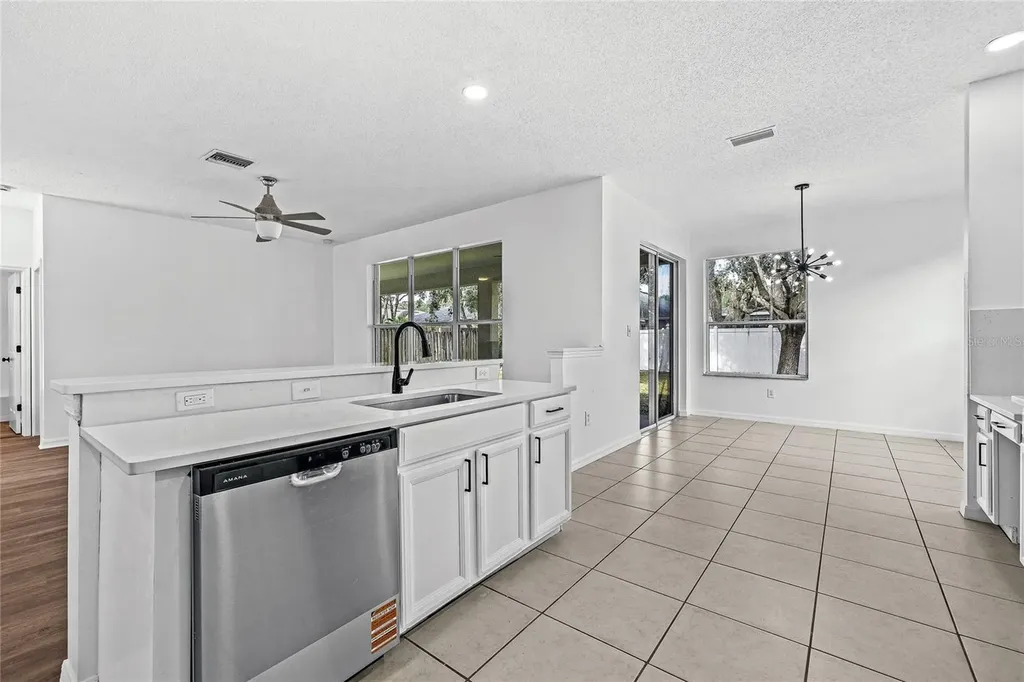 8212 Cypress Breeze Way Tampa FL 33647