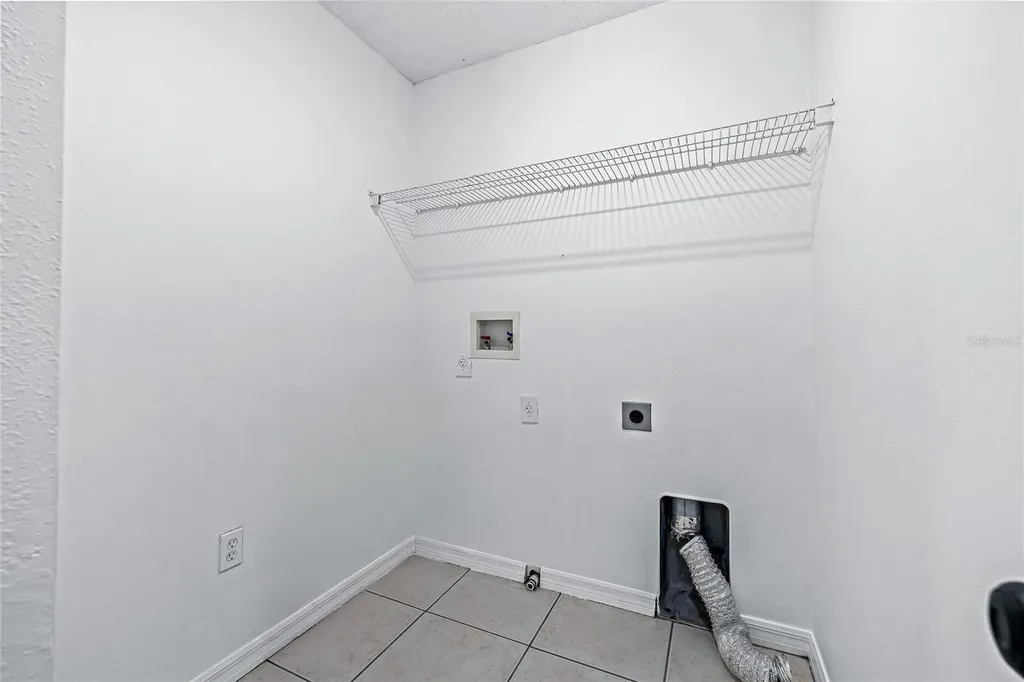 8212 Cypress Breeze Way Tampa FL 33647