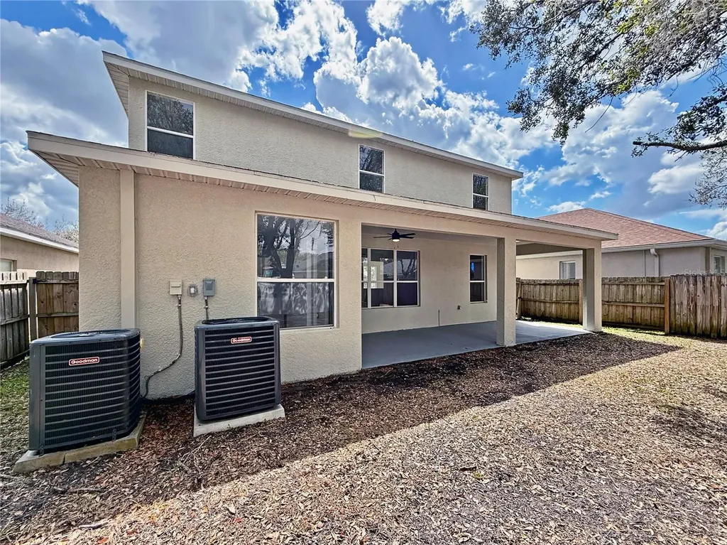 8212 Cypress Breeze Way Tampa FL 33647