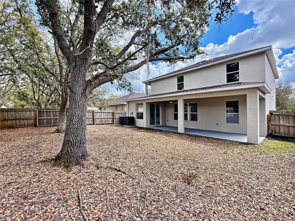 8212 Cypress Breeze Way Tampa FL 33647