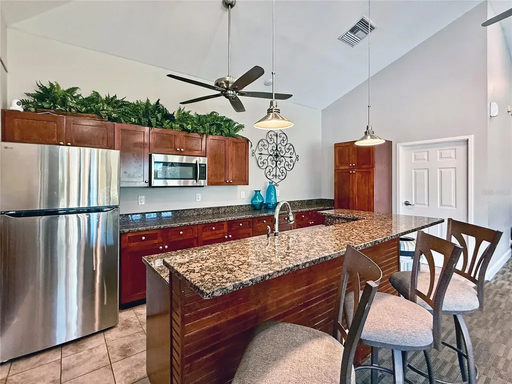 8212 Cypress Breeze Way Tampa FL 33647