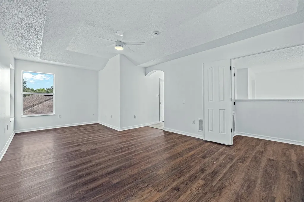 8212 Cypress Breeze Way Tampa FL 33647