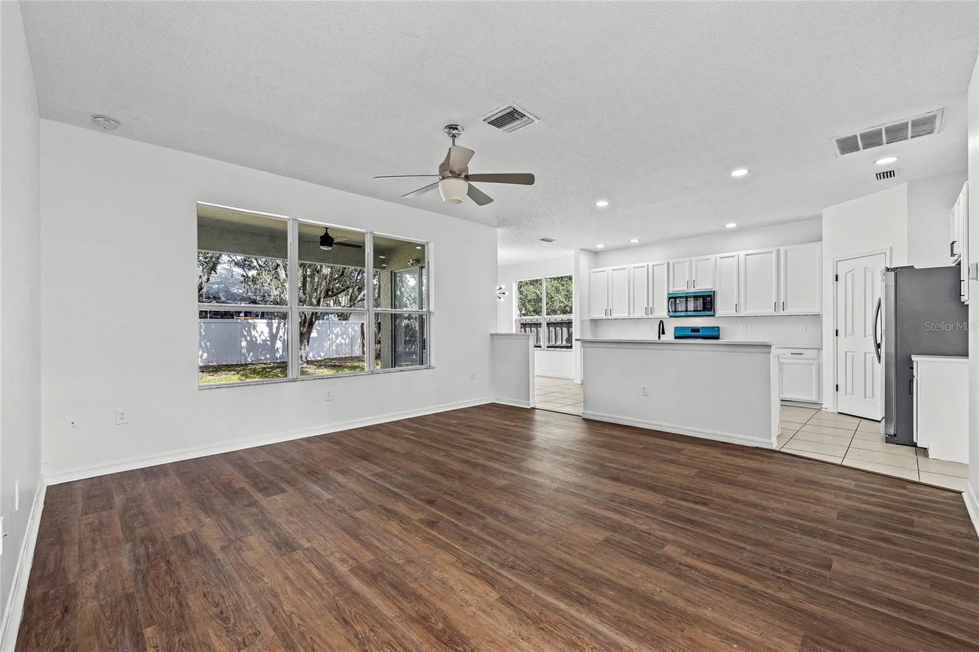 8212 Cypress Breeze Way Tampa FL 33647