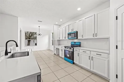 8212 Cypress Breeze Way Tampa FL 33647