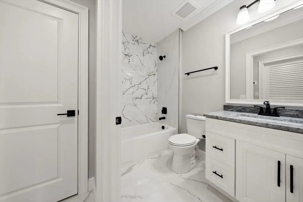 211 Dolphin Point Clearwater Beach FL 33767