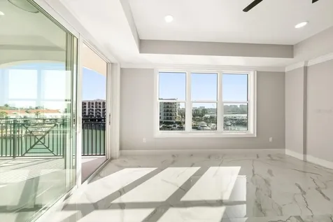 211 Dolphin Point Clearwater Beach FL 33767