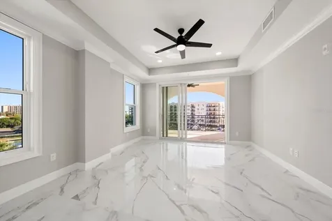 211 Dolphin Point Clearwater Beach FL 33767