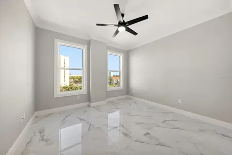 211 Dolphin Point Clearwater Beach FL 33767