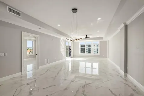 211 Dolphin Point Clearwater Beach FL 33767