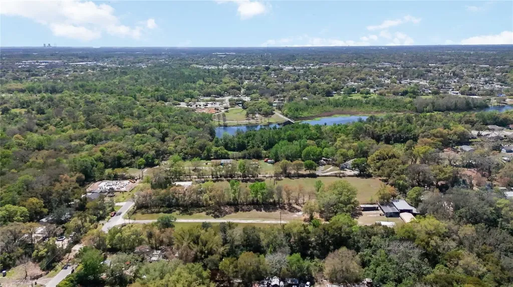 2700 Aein Road Orlando FL 32817