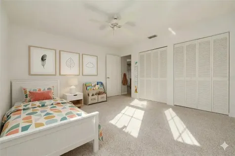 470 Hickorynut Avenue Oldsmar FL 34677