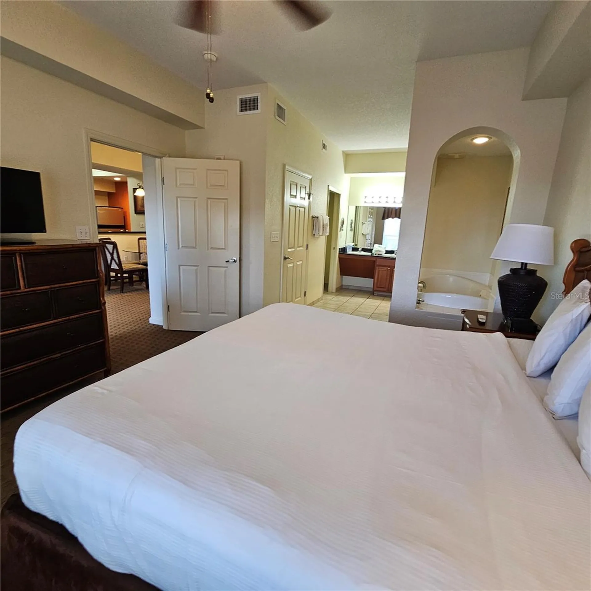 8101 Resort Village Drive Orlando FL 32821