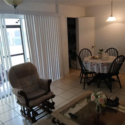 8609 N Champlain Court Tampa FL 33614