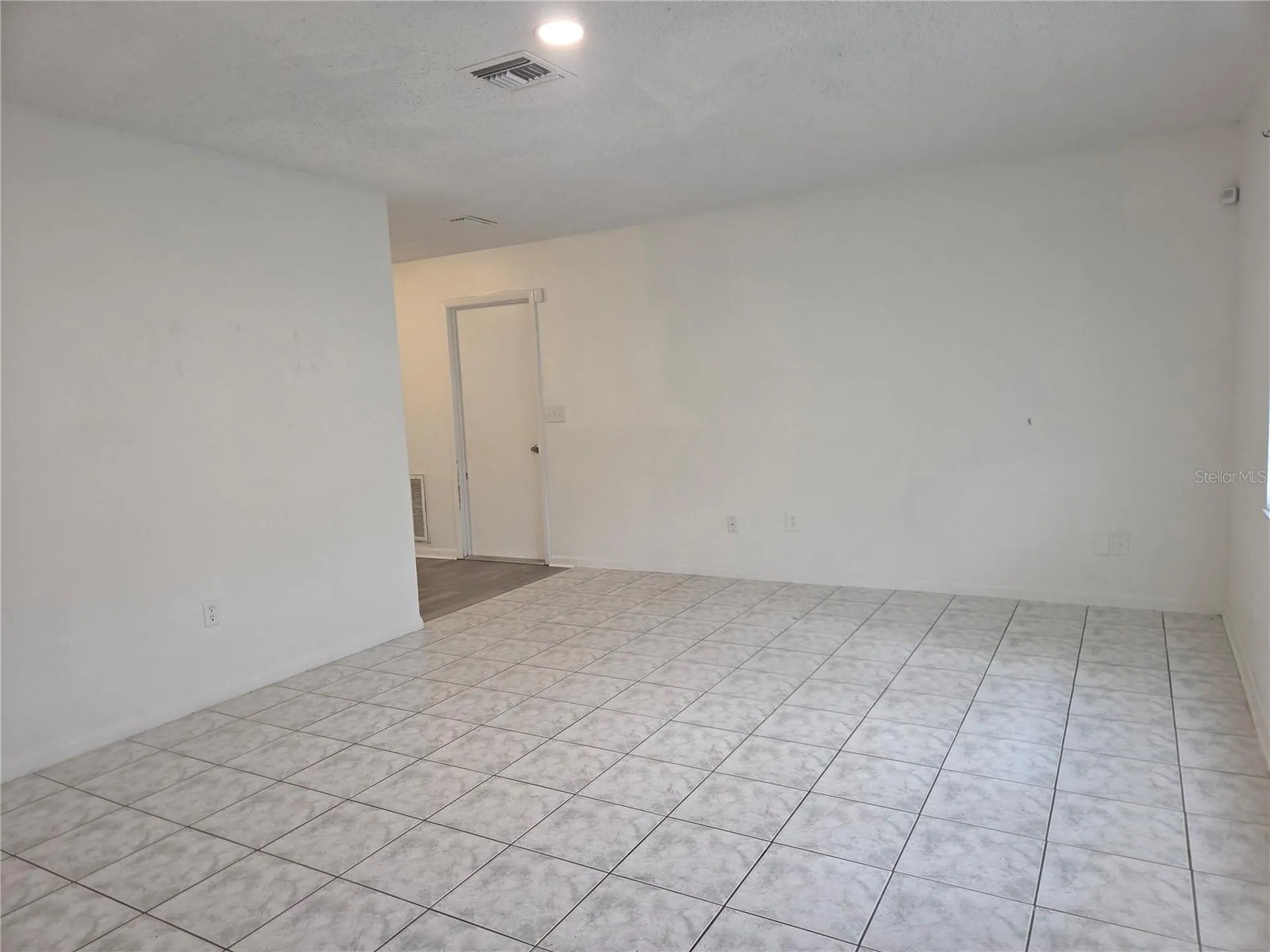 417 Cart Court Kissimmee FL 34759