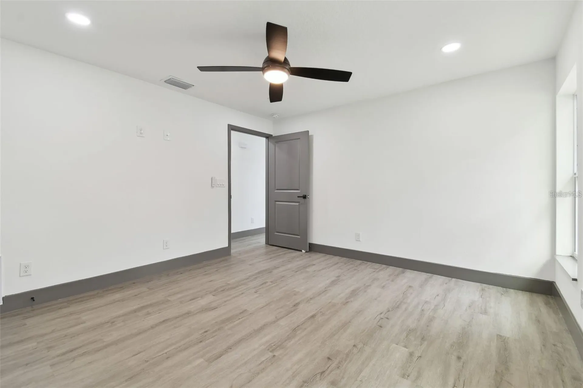 6701 E 19th Avenue Tampa FL 33619