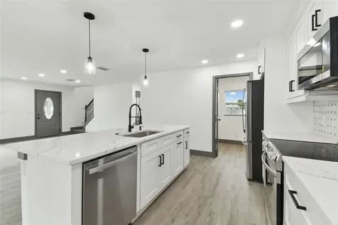 6701 E 19th Avenue Tampa FL 33619