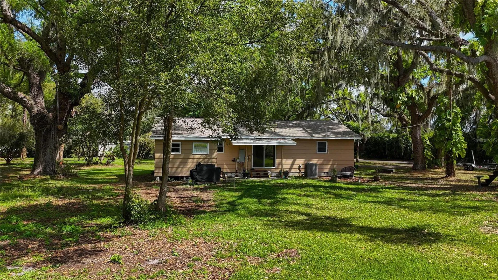12300 Parrish Cemetary Road Parrish FL 34219