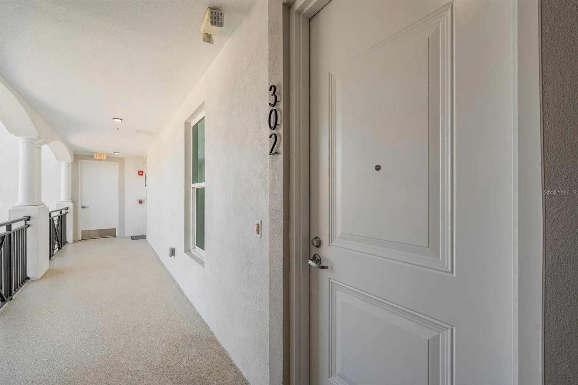 211 Dolphin Point Clearwater FL 33767