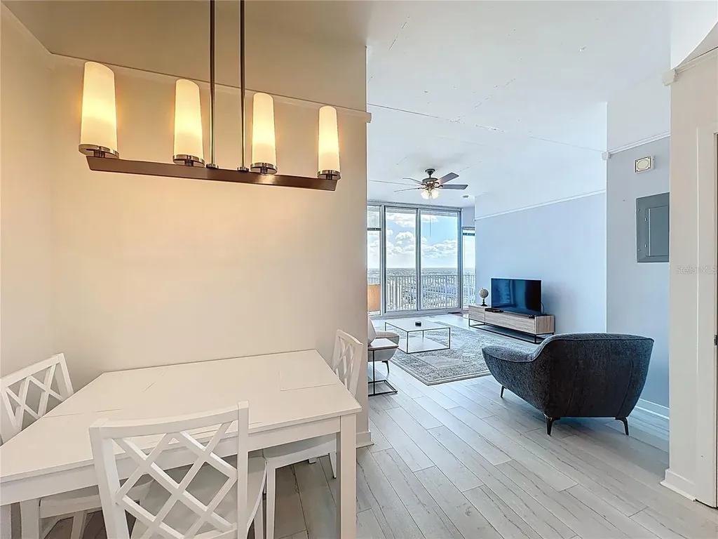 155 S Court Avenue Orlando FL 32801