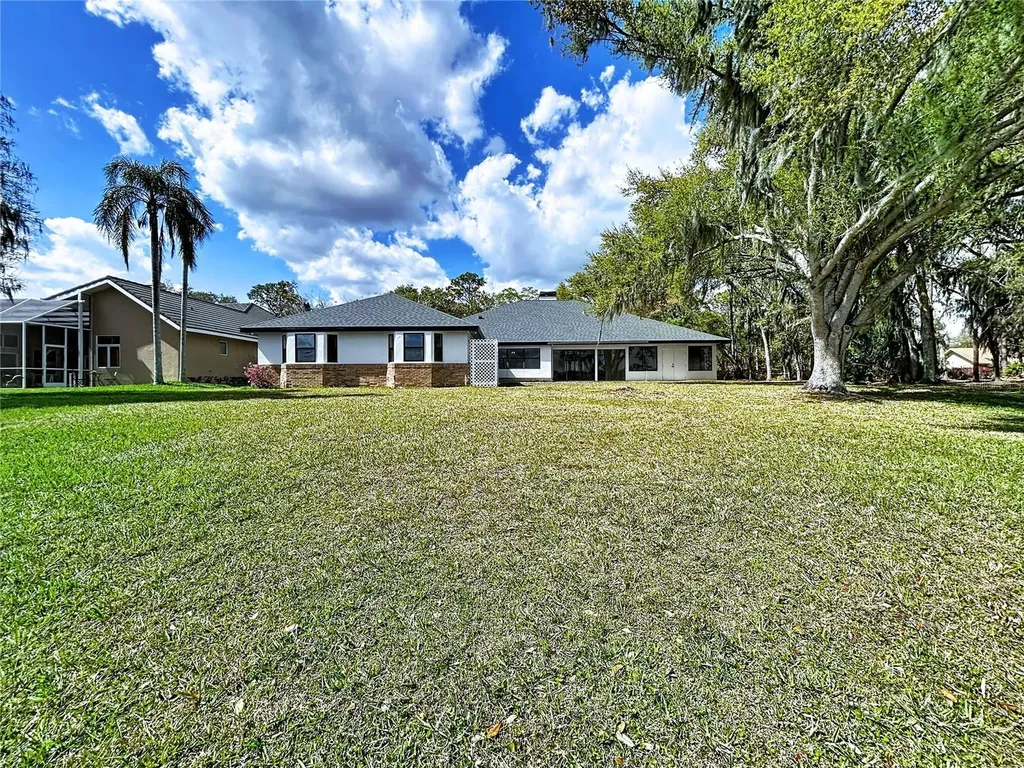 2881 Hammock Drive Plant City FL 33566