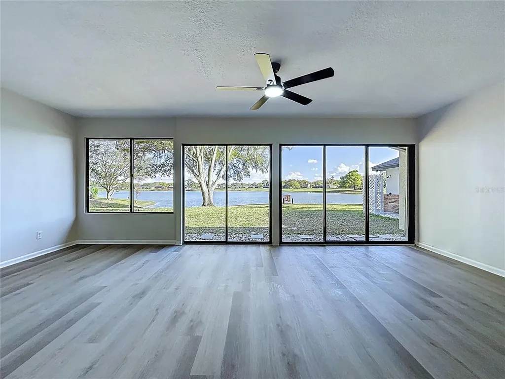 2881 Hammock Drive Plant City FL 33566