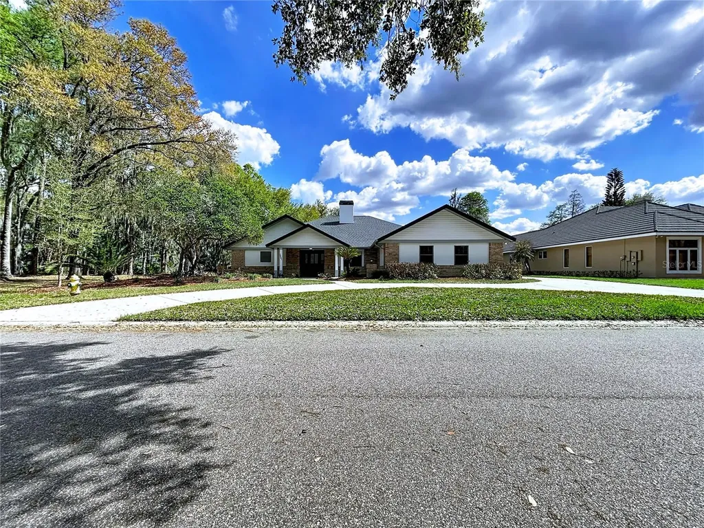 2881 Hammock Drive Plant City FL 33566