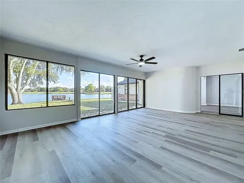 2881 Hammock Drive Plant City FL 33566