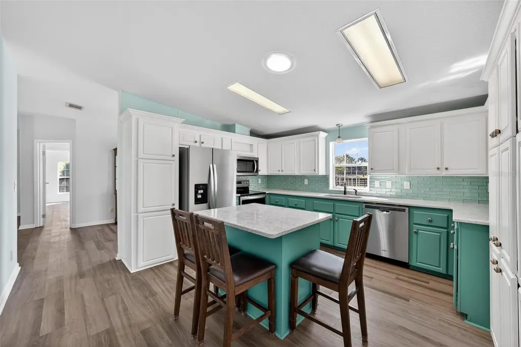 5353 NE 136th Place Oxford FL 34484