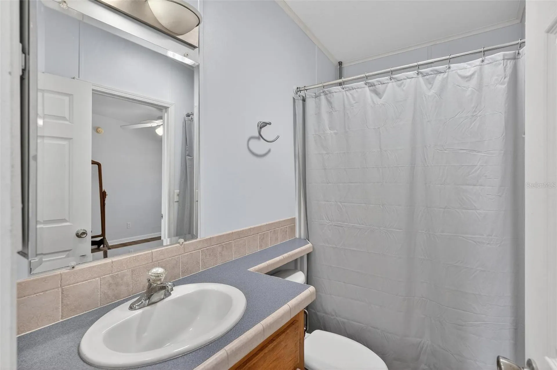5353 NE 136th Place Oxford FL 34484