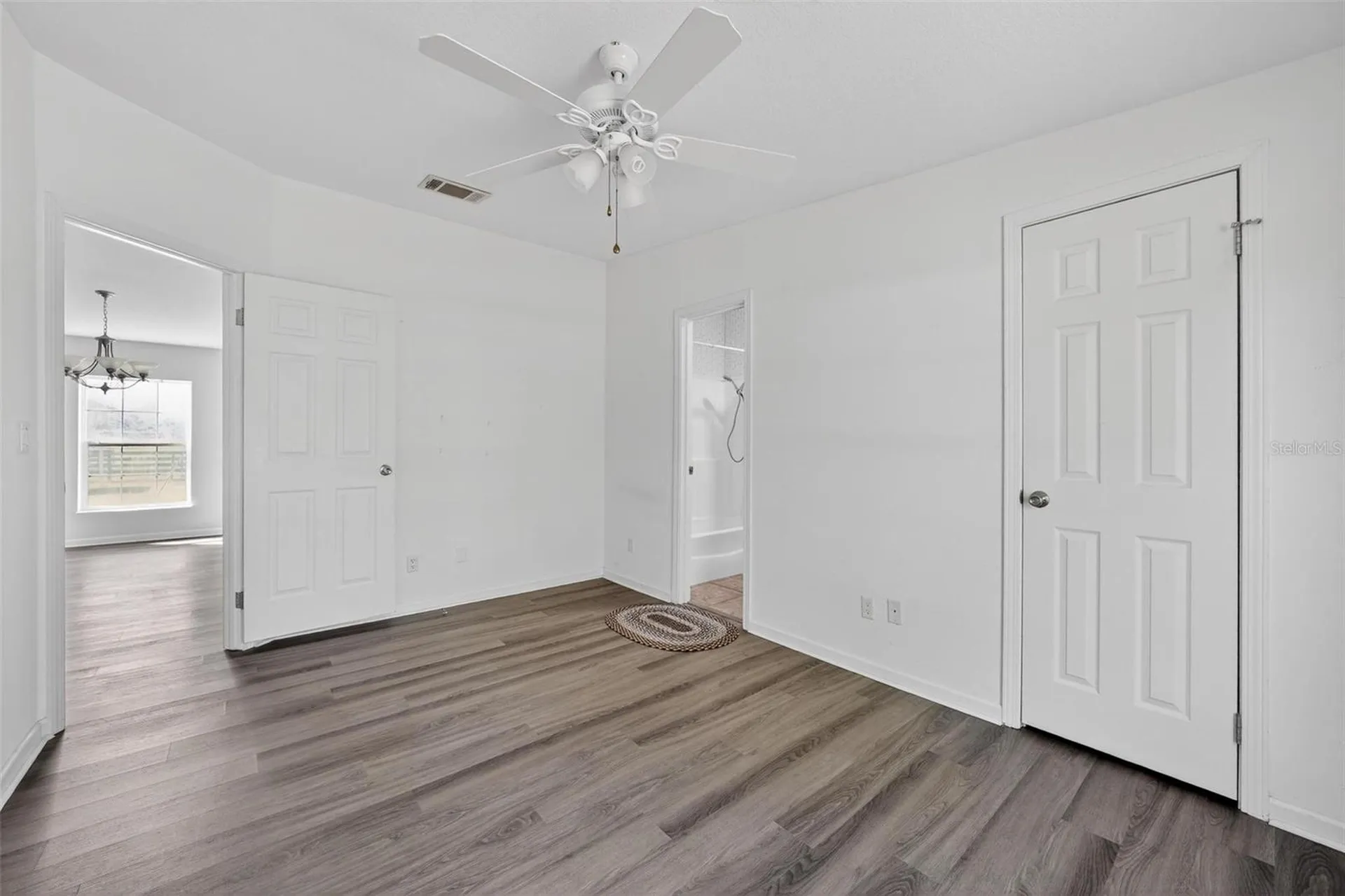 5353 NE 136th Place Oxford FL 34484