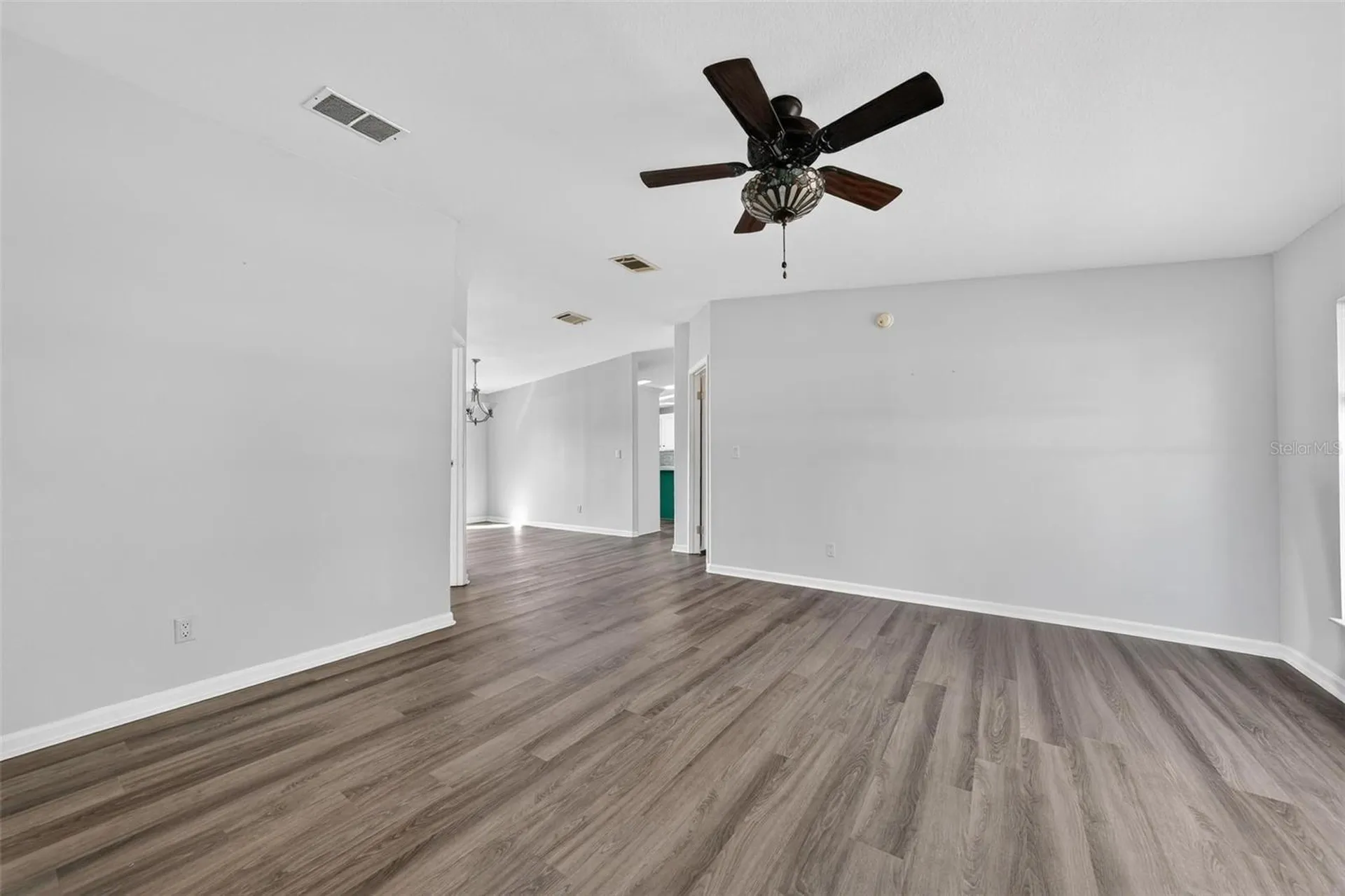 5353 NE 136th Place Oxford FL 34484