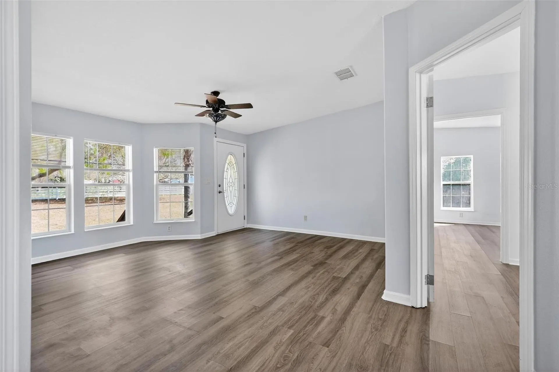 5353 NE 136th Place Oxford FL 34484