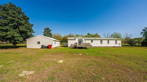 5353 NE 136th Place Oxford FL 34484