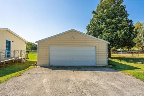 5353 NE 136th Place Oxford FL 34484