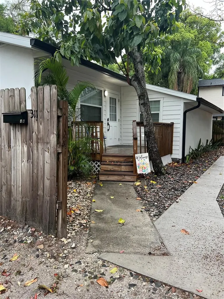 311 E Floribraska Avenue Tampa FL 33603